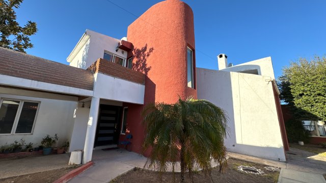 CASA EN CAMPESTRE LAS CAROLINAS
